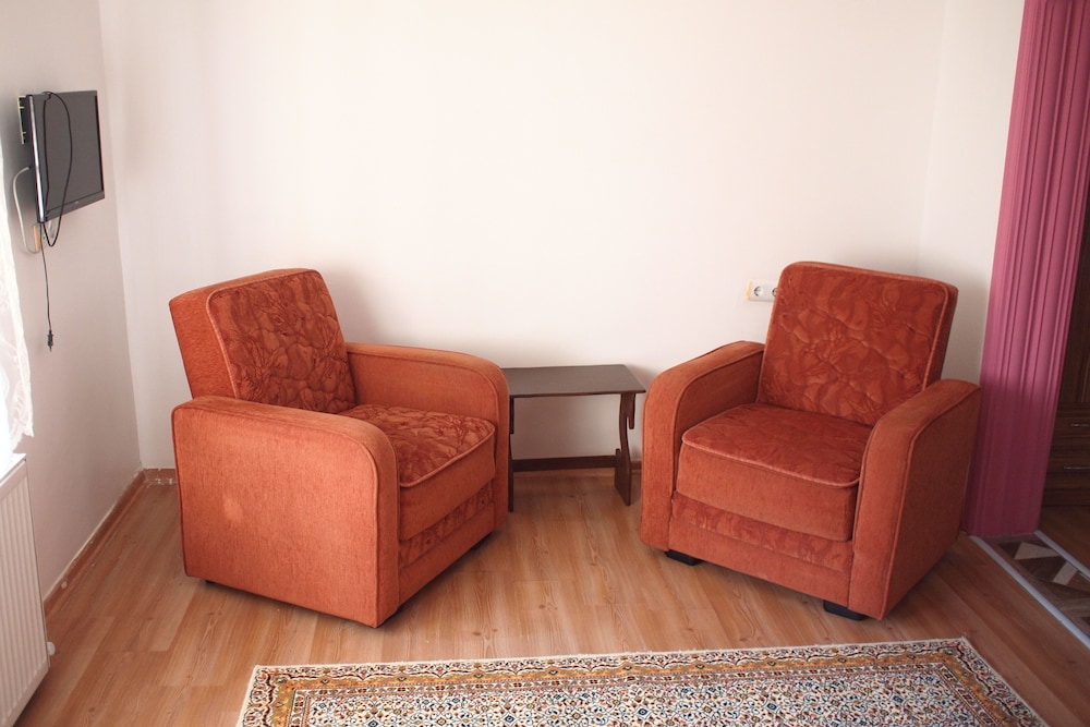 Basic Suite photo 2