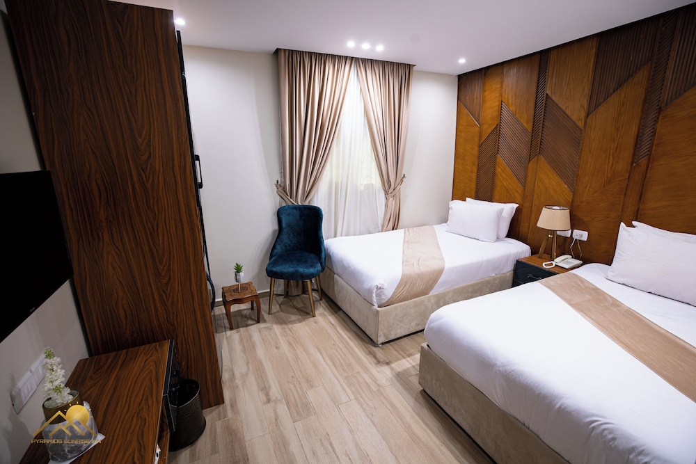 Deluxe Double or Twin Room - Photo 26
