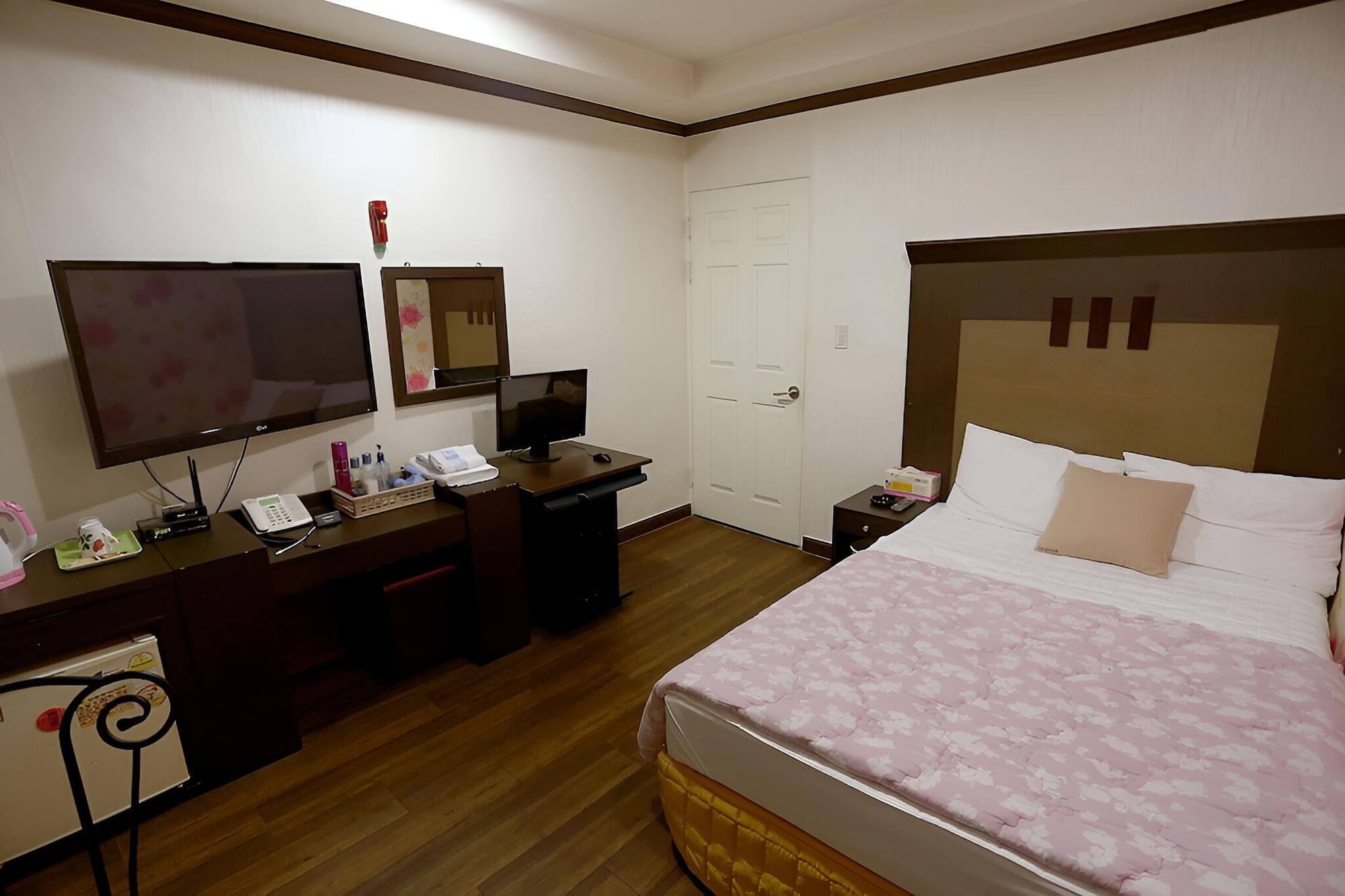 Room (Standard Room) photo 3