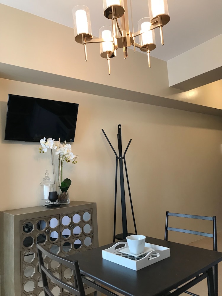 Comfy Stylish Flat near Marco Polo Davao photo 2