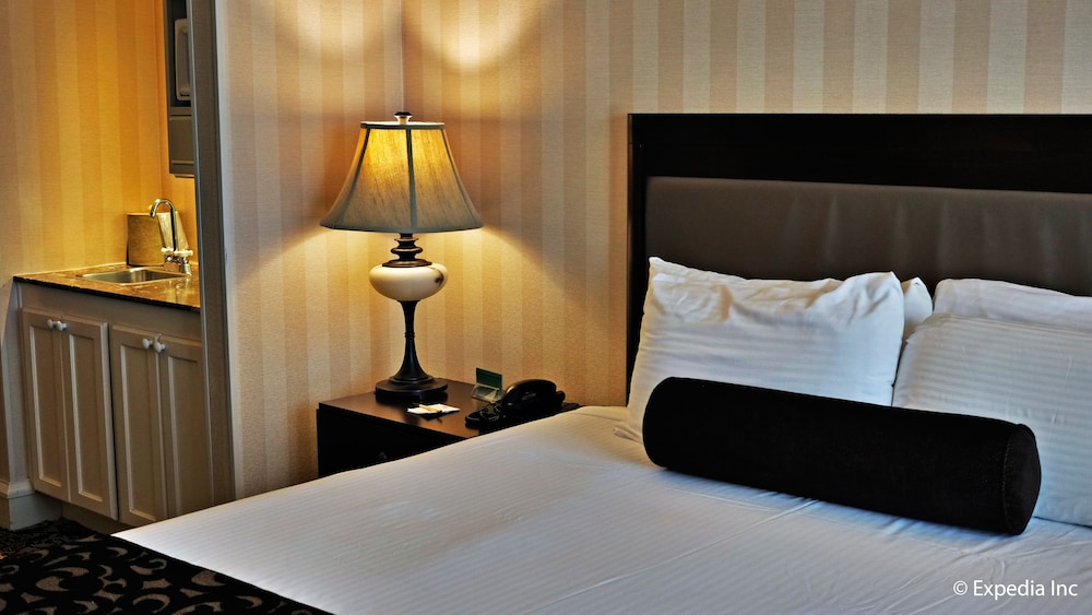 Business Room - Photo 3