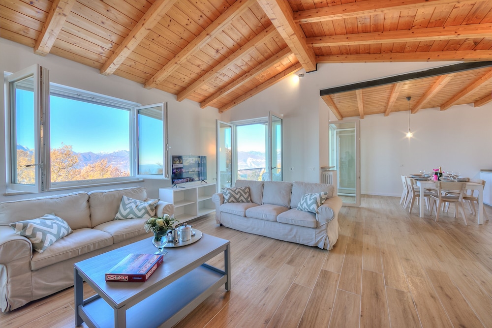 Family Villa, Multiple Beds (San Zeno Di Montagna 2 Lake View &) photo 1