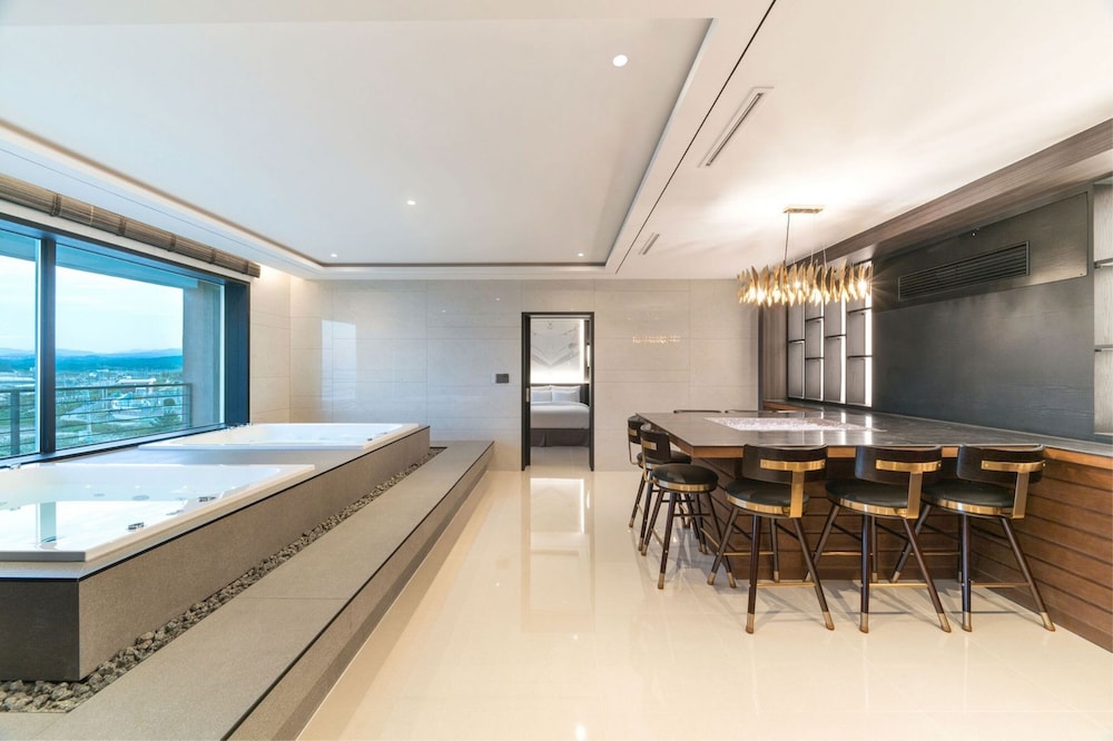 [Breakfast for 2] Pent House photo 3