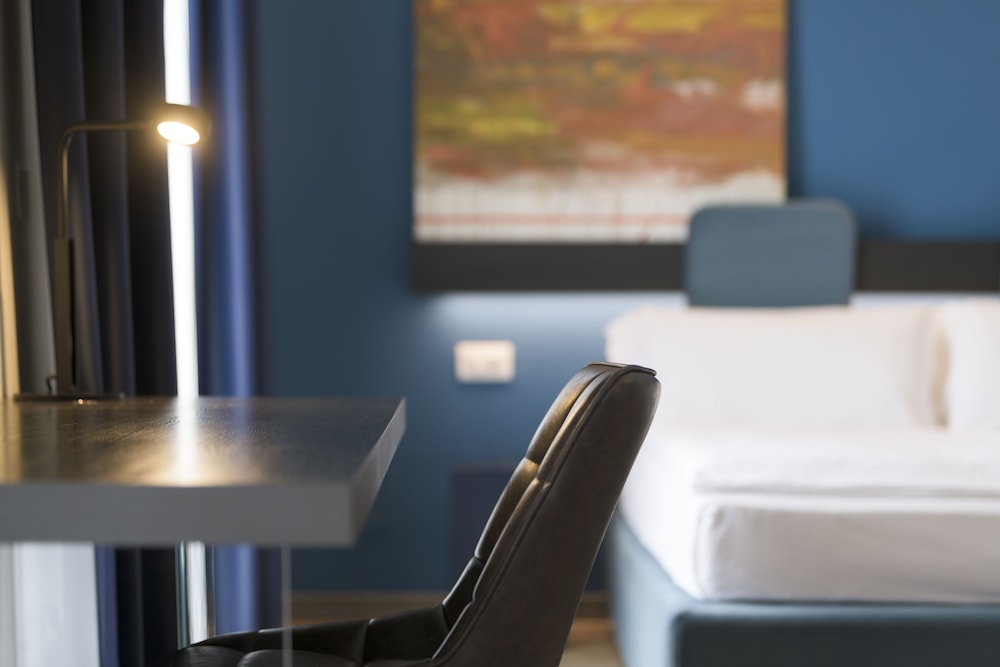 Deluxe Double Room, Balcony, Lake View photo 3