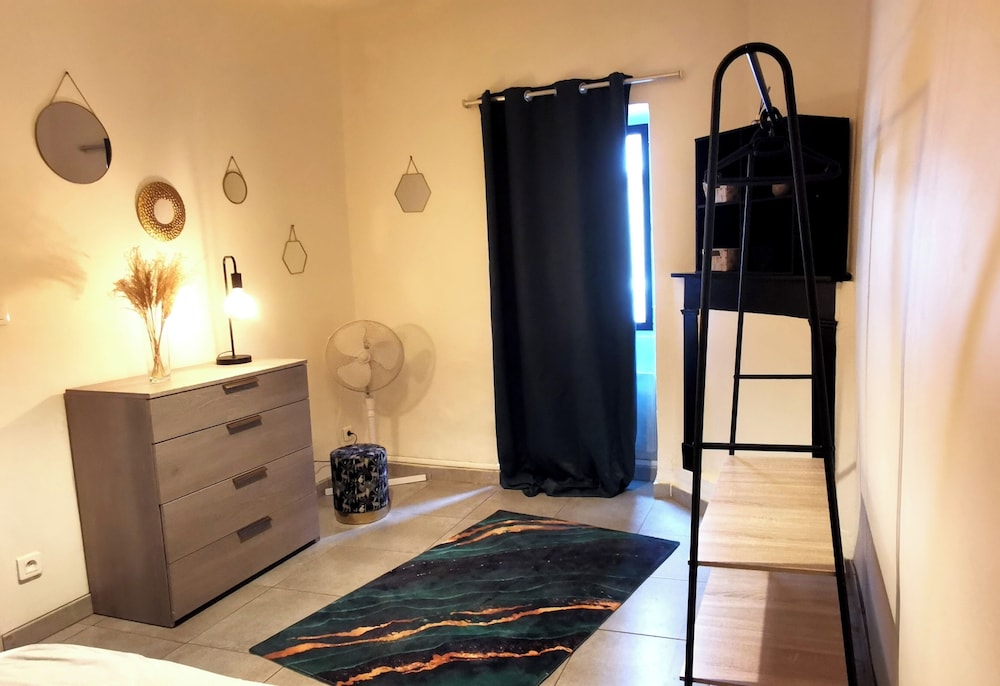 City Apartment photo 3