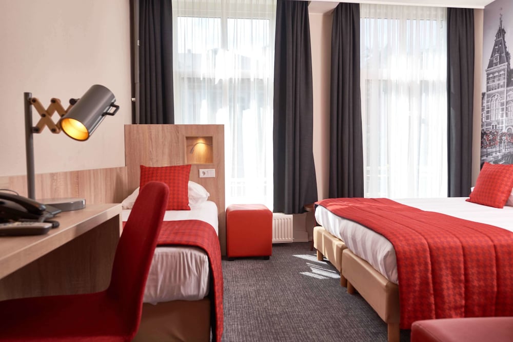 Triple Room, 3 Twin Beds photo 1