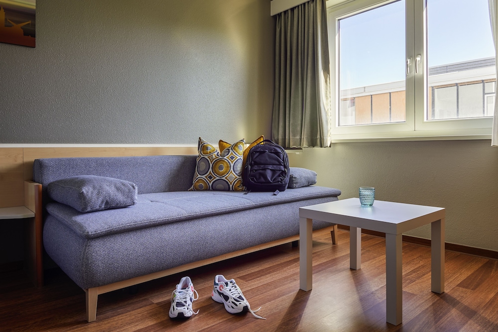 Standard Double Room, 1 Double Bed with Sofa bed - Photo 2