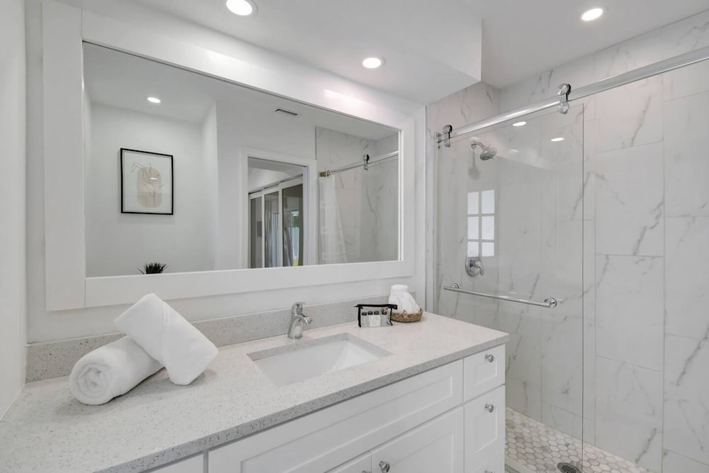 Florence Villa Heated Pool, 写真 25