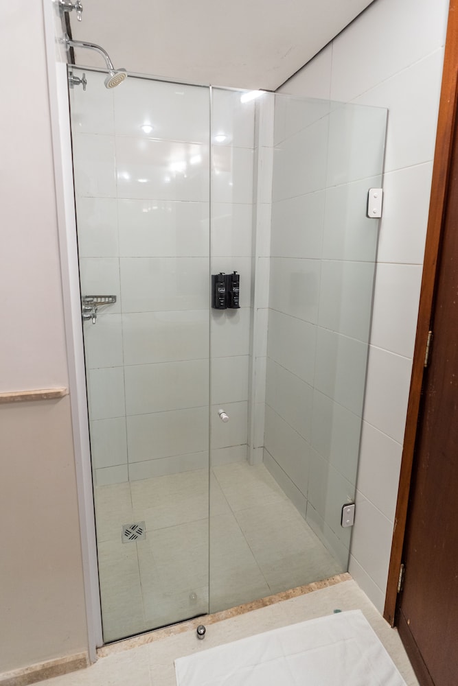 Deluxe Triple Room photo 2