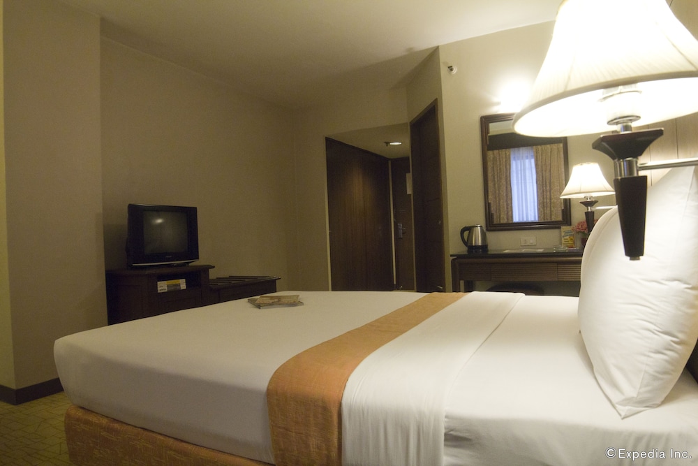 Deluxe Room, 1 Double Bed - Photo 2