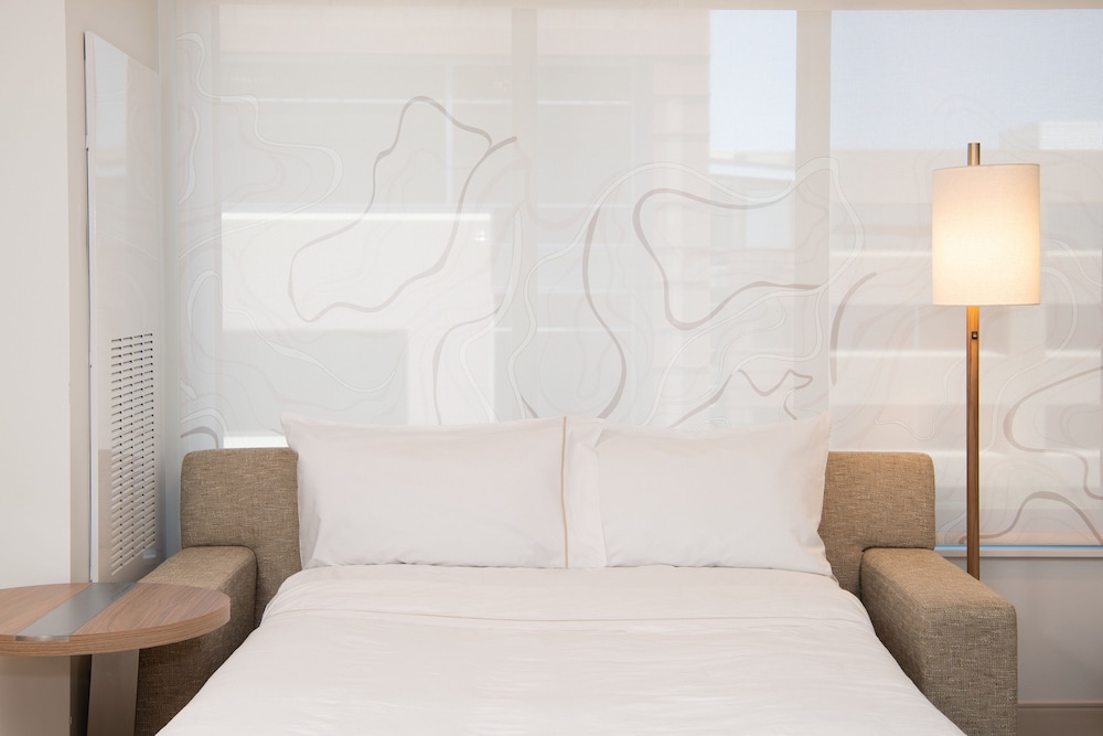 Studio Suite, Multiple Beds - Photo 6