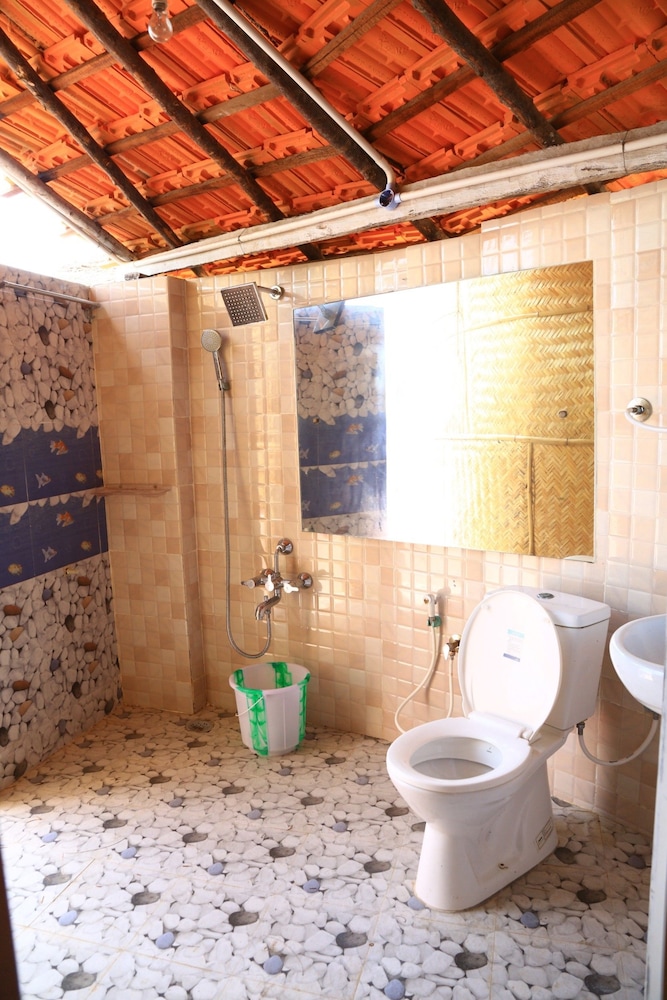 Deluxe Cottage photo 2