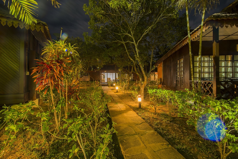 Garden Villa with Breakfast - Twin