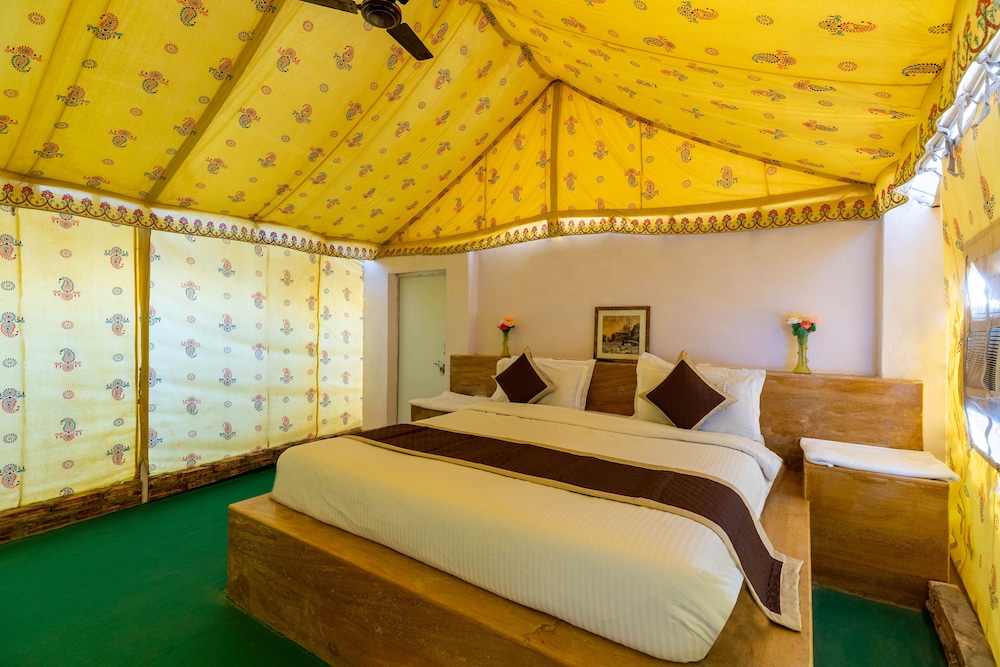 Luxury Swiss Tent - Photo 1