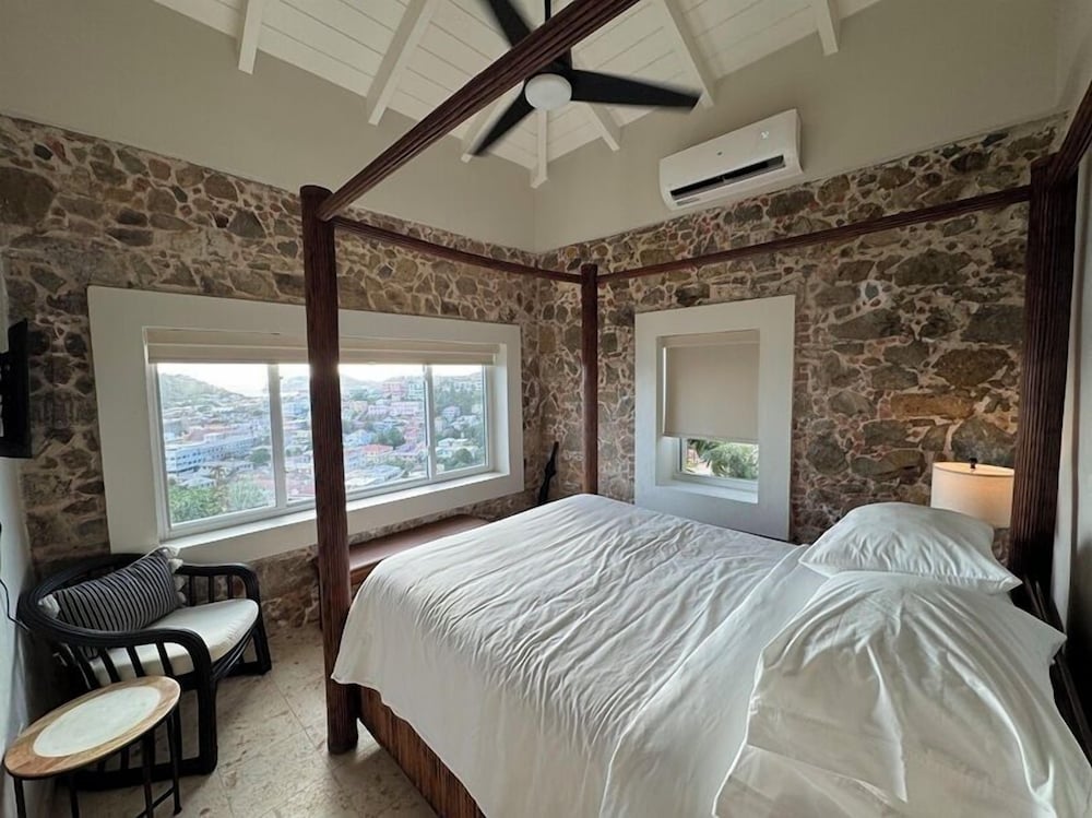 Deluxe Studio Suite (La Torre)