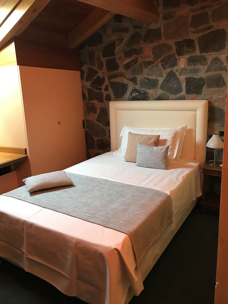 Superior Double or Twin Room, 1 Bedroom - Photo 4