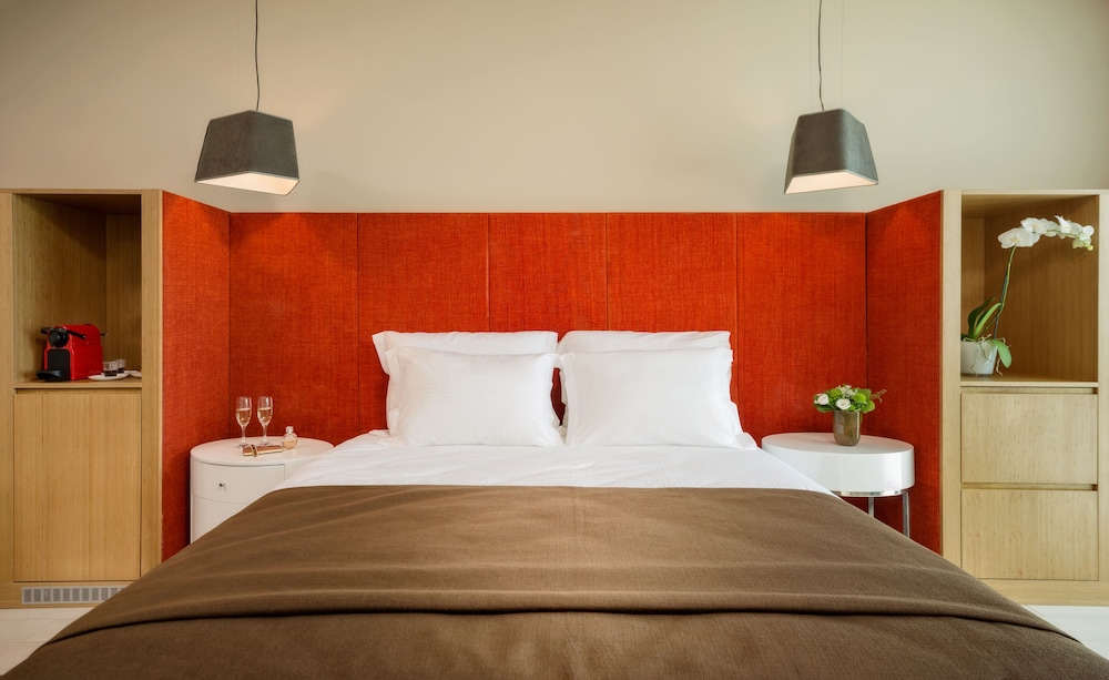 Executive Double or Twin Room, Club Lounge Access photo 1
