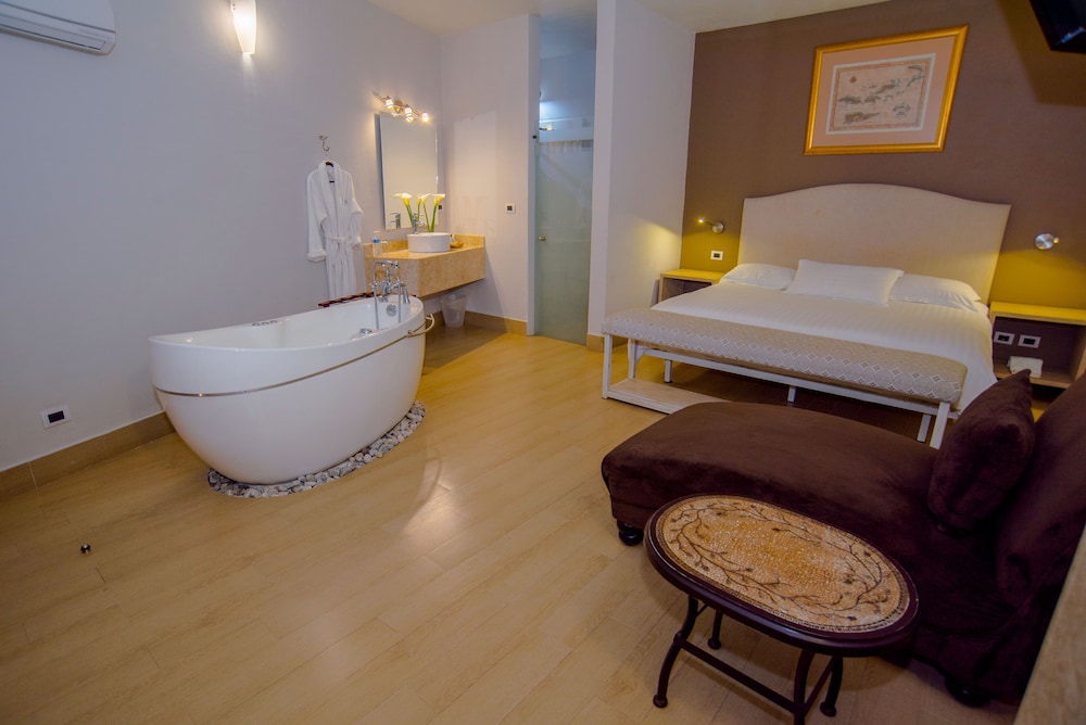 Executive Studio Suite photo 2
