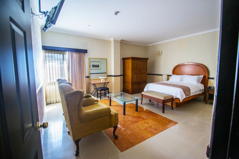 Family Suite photo 2