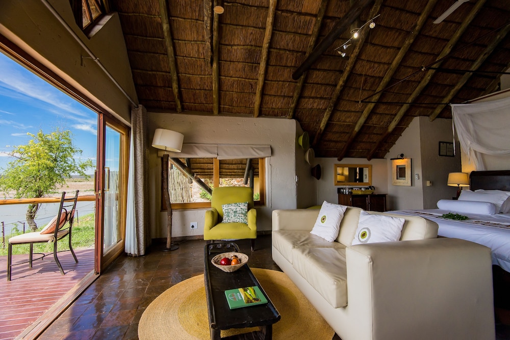 Deluxe Chalet photo 1