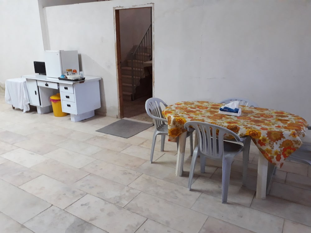 Triple Room, 3 Twin Beds, Private Bathroom (Dormitory) photo 3