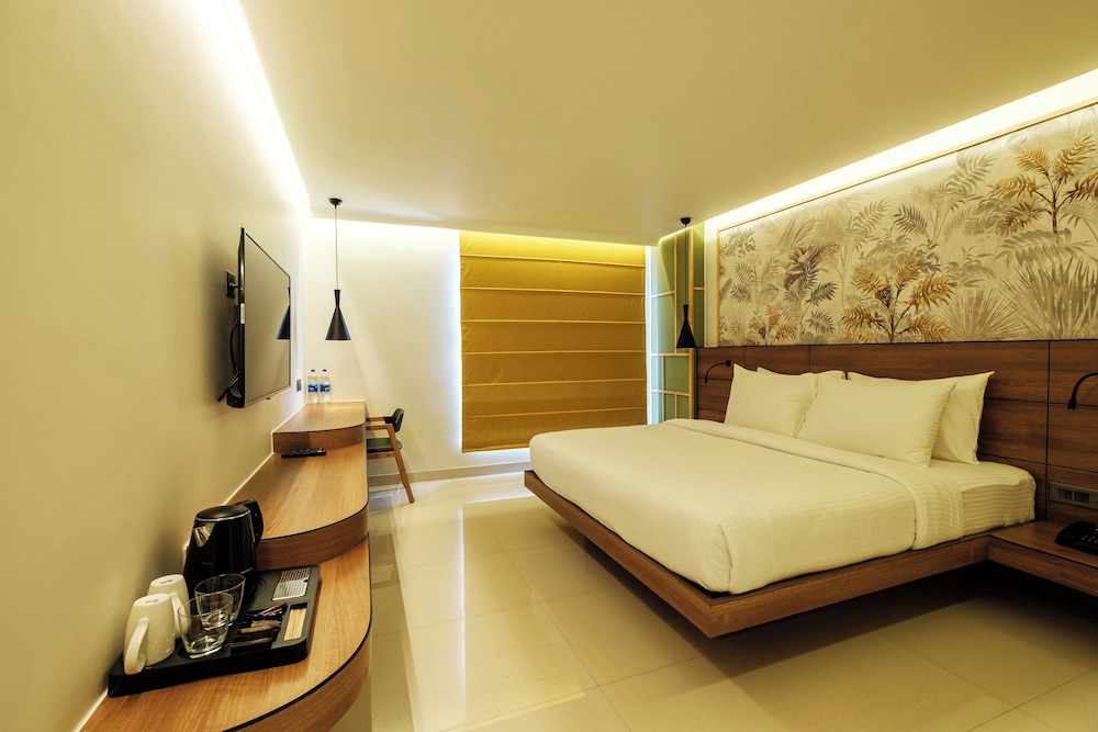 Urban Corner Room - Photo 29