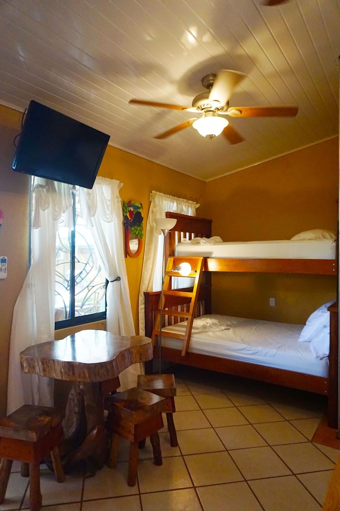 Family Cabin, Multiple Beds, Pool View