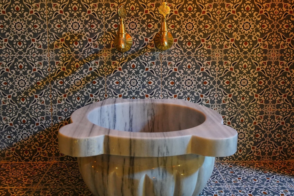 Nazende Hammam Jacuzzi Cave Suite - Photo 34