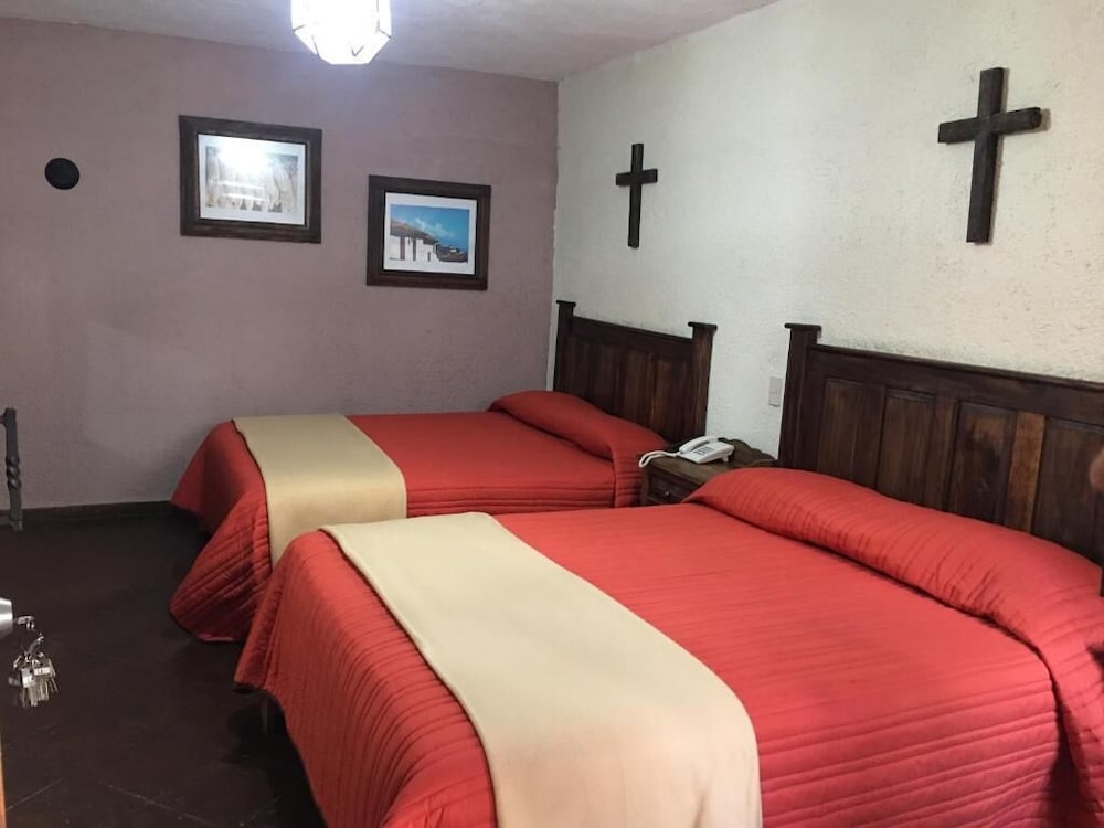 Standard Double Room photo 3