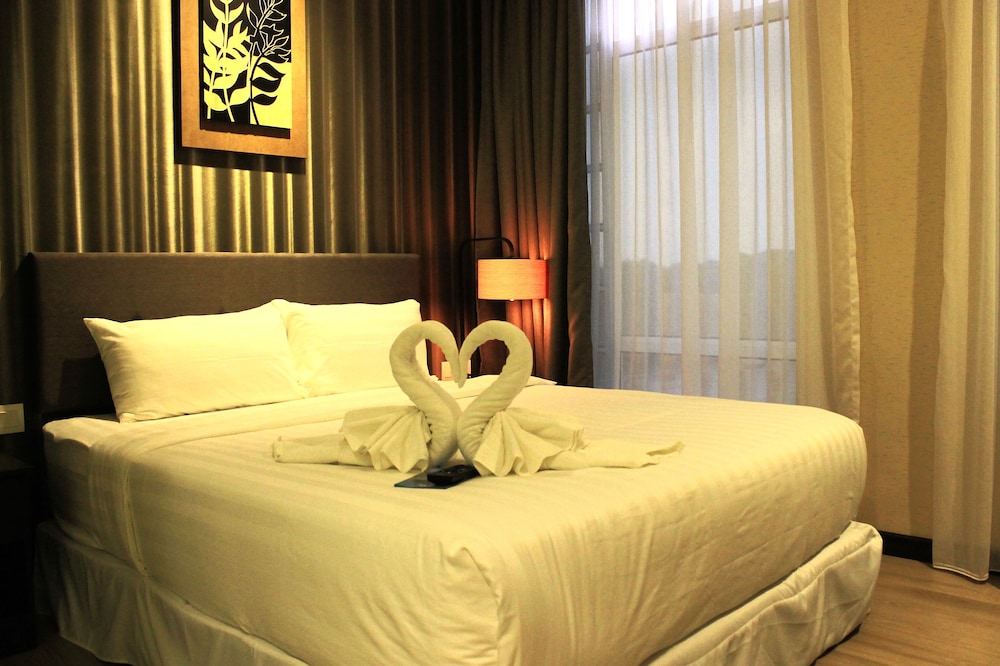 Deluxe Room, 1 Queen Bed