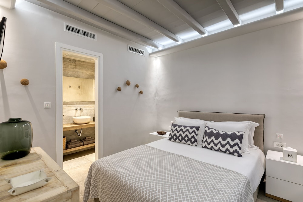 Exclusive Villa, 4 Bedrooms, Sea View (M One) - Photo 42