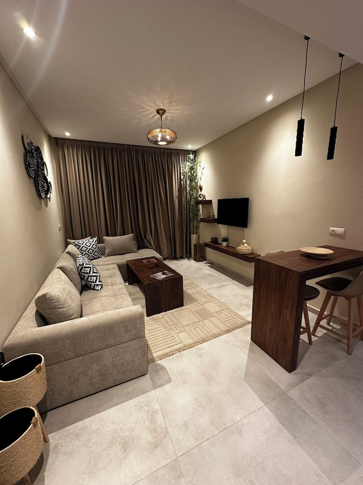 Deluxe Apartment, Balcony, Partial Sea View