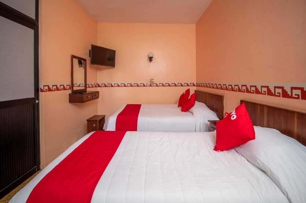 Classic Triple Room, Courtyard View