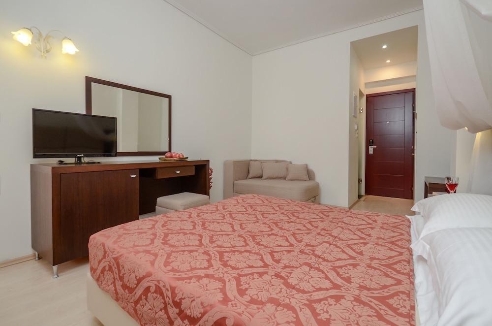 Superior Room - Photo 8