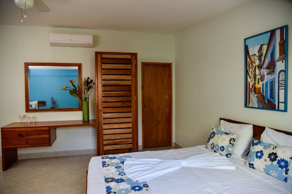Standard Double Room, 1 Queen Bed