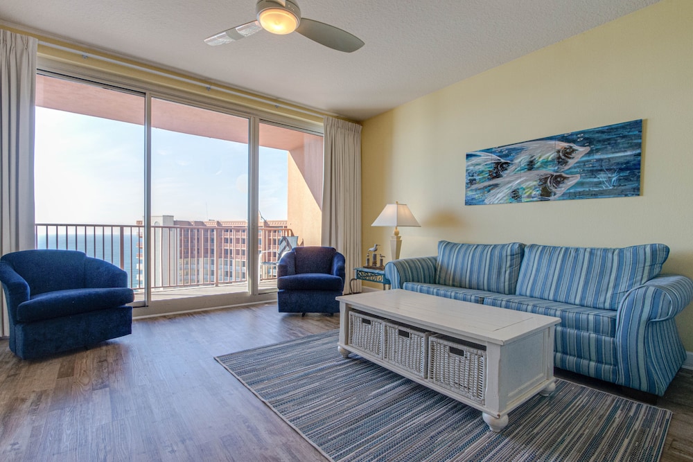 Condo, 2 Bedrooms, Balcony, Ocean View (2318)