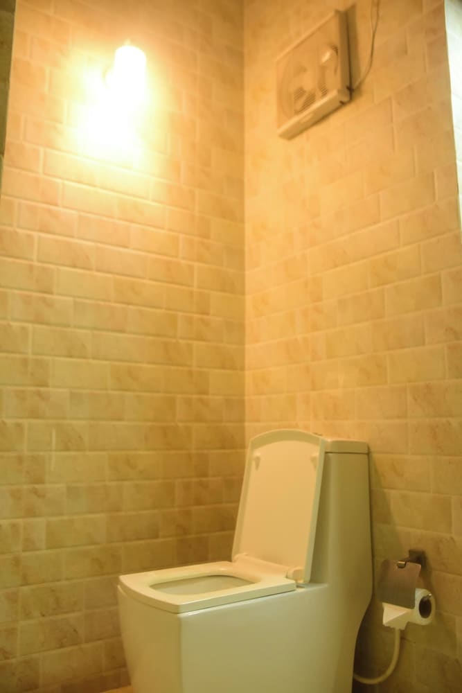 Deluxe Triple Room photo 2