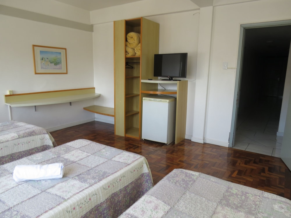 Superior Triple Room photo 3