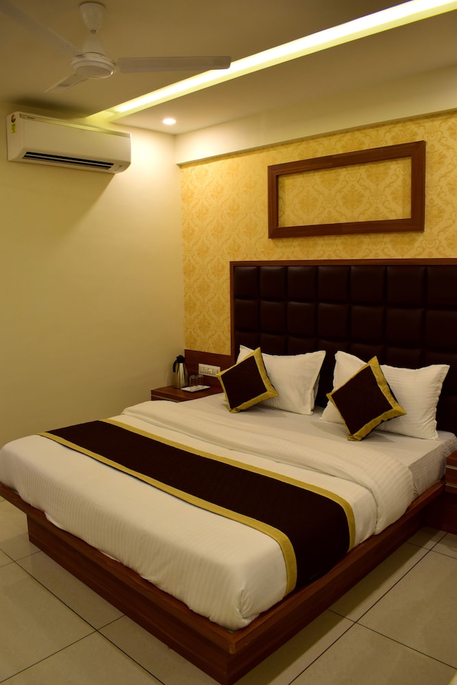 Deluxe Double Room - Photo 4