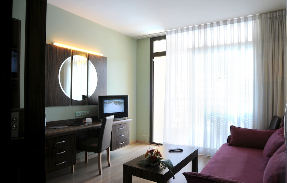 Double or Twin Room photo 2