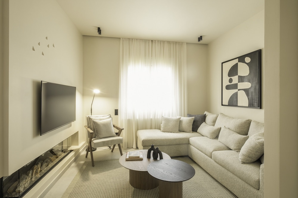 Luxury Apartment, Balcony photo 2