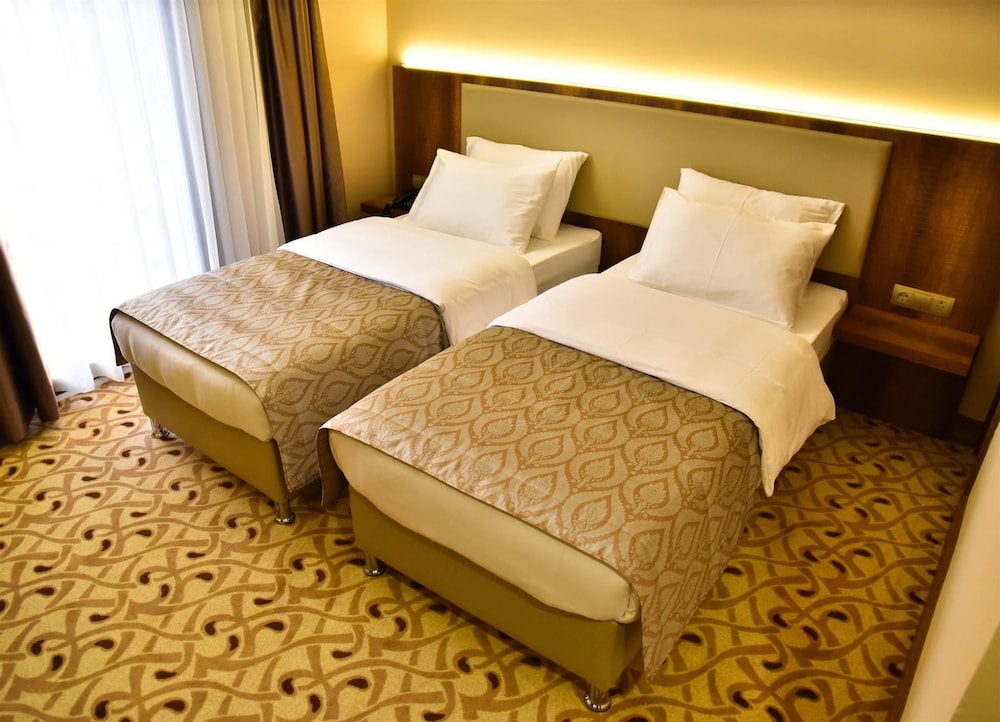 Standard Twin Room, Multiple Beds photo 1
