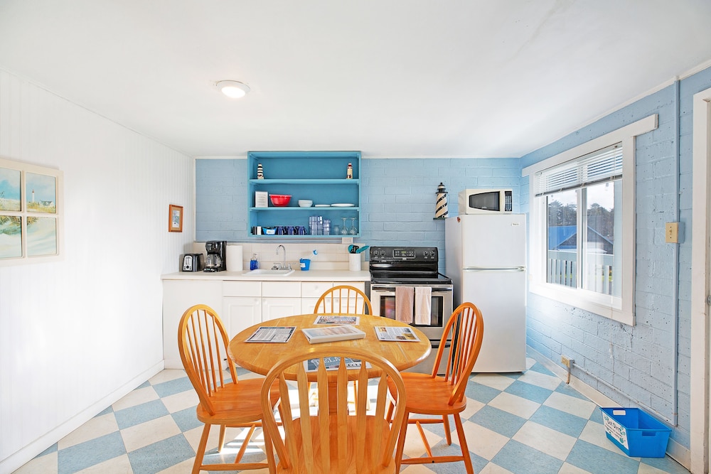 Standard Condo, 1 Bedroom, Kitchen photo 3