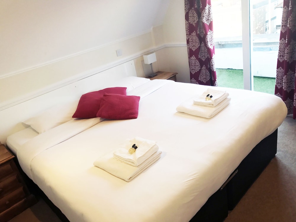 Superior Double or Twin Room - Photo 2