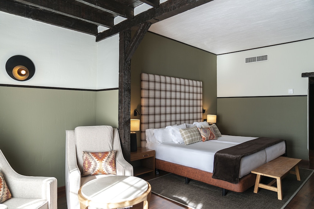 Triple Room, Mountain View