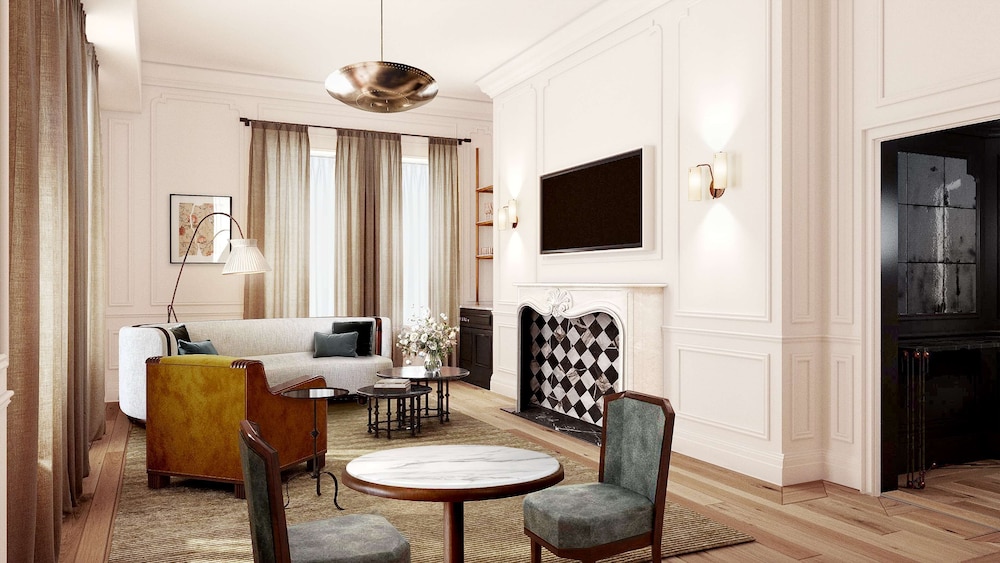 Luxury Suite, 1 Bedroom, City View, Corner