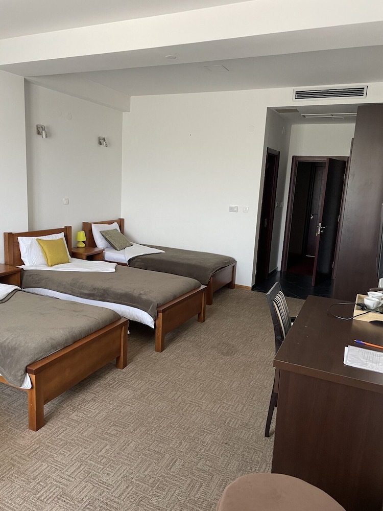 Classic Triple Room photo 3