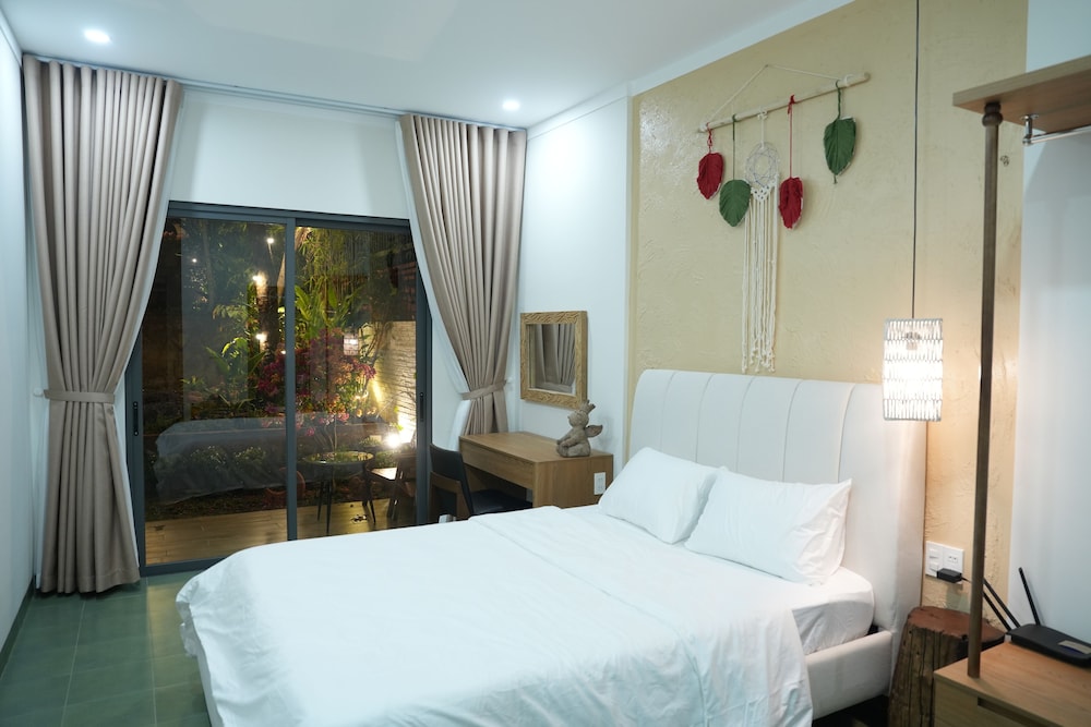 Deluxe Studio Suite, Garden View photo 1
