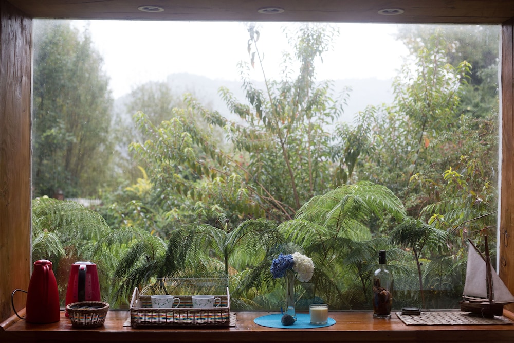 Exclusive Cabin, Oceanfront photo 2