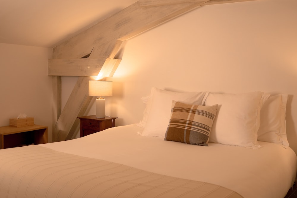 Standard Double or Twin Room - Photo 2